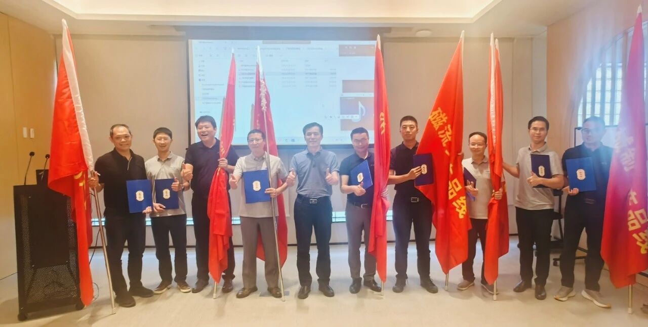 7fd2c05bc252888bbaed83df3d80a7b4